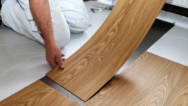 Vinyl flooring for the kitchen