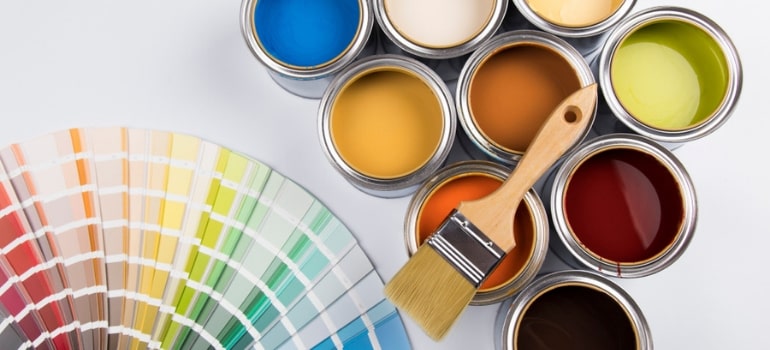 Enamel Paint Vs Acrylic Paint: Ultimate Guide for Artists